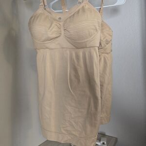 Two Kindred Braverly Nursing Camisole In Tan